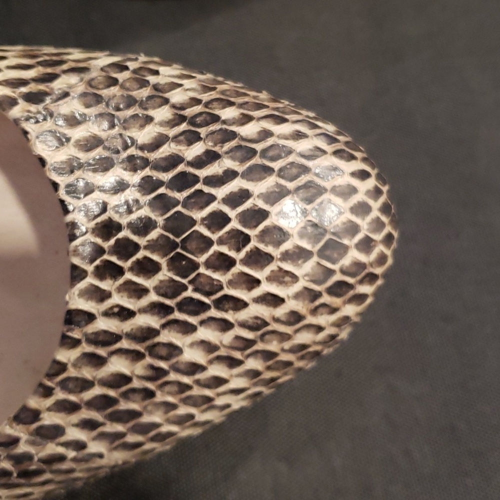 Barneys New York snakeskin print pump - Picture 3 of 7